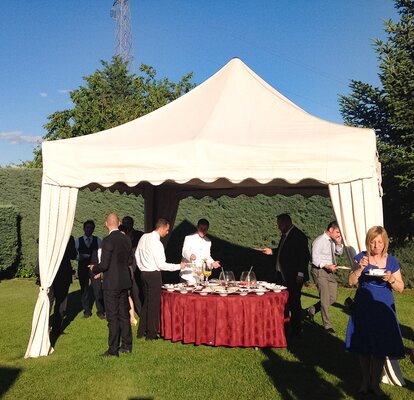 Catering tent shop